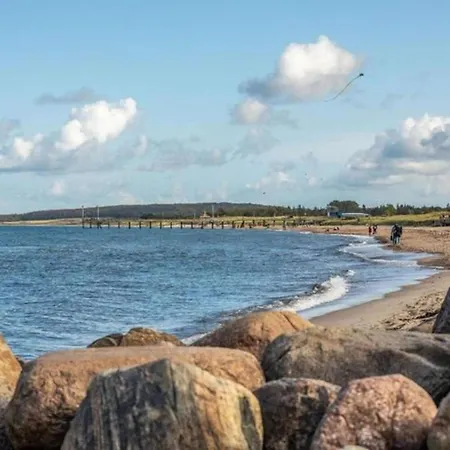 In Mit Liegewiese Zweedorf