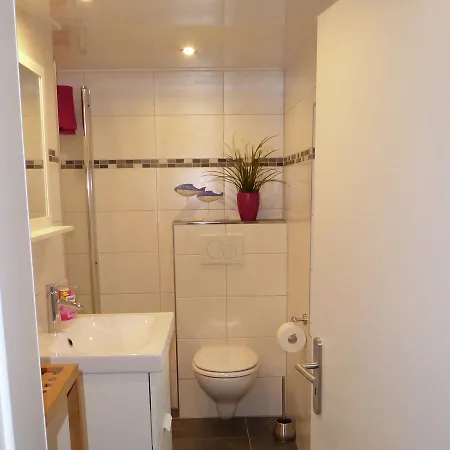Bungalow In Zweedorf, Ostsee 別荘